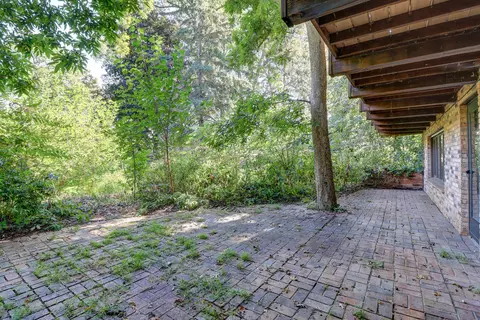Exterior - 20644 White Oaks Rd, Morrison, IL 61270 photo 7 of 13