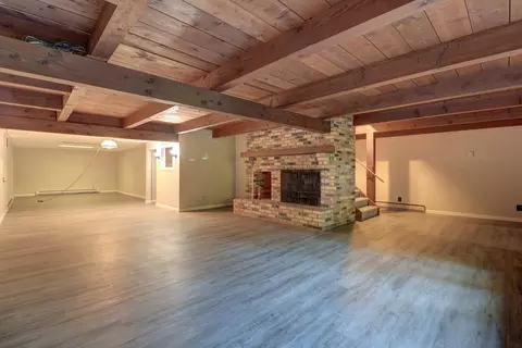 Living - 20644 White Oaks Rd, Morrison, IL 61270 photo 5 of 5
