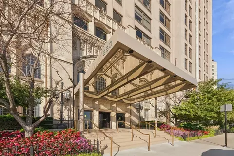 680 N Lake Shore Dr #1307, Chicago, IL 60611