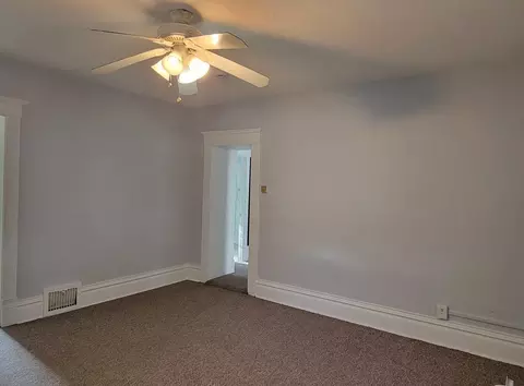 327 S State St, Lockport, IL 60441 photo 4