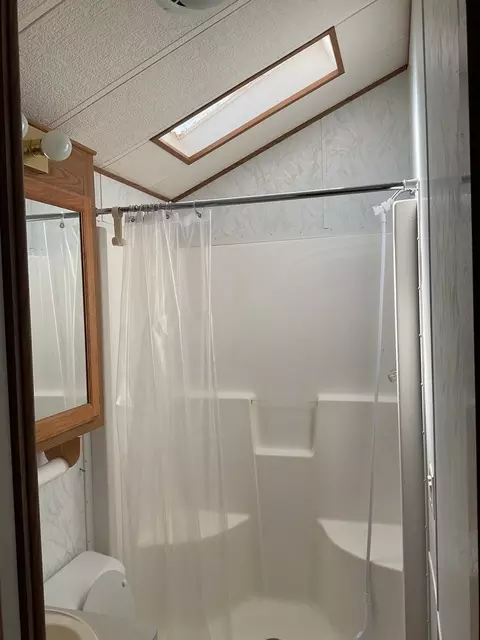 280 Misty Rdg, Mchenry, IL 60051 photo 5