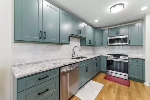 Kitchen - 904 Willow St, Itasca, IL 60143 photo 1 of 1