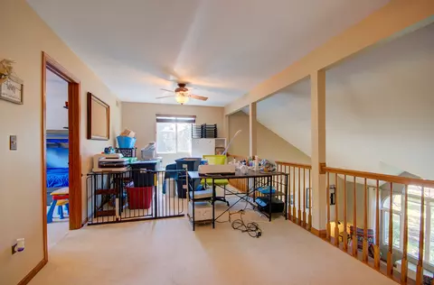 Entry Way - 1904 Pebble Beach Dr, Plainfield, IL 60586 photo 2 of 3