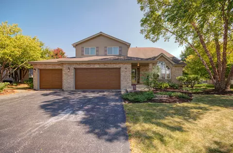 1904 Pebble Beach Dr, Plainfield, IL 60586