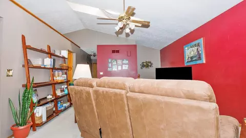 209 W Raab Rd, Normal, IL 61761 photo 7