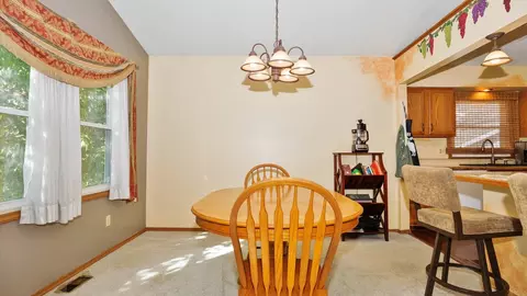 209 W Raab Rd, Normal, IL 61761 photo 8