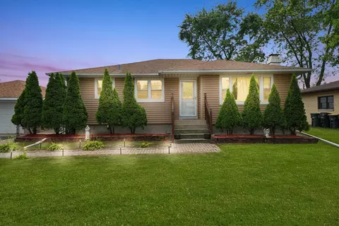 2307 177th St, Lansing, IL 60438
