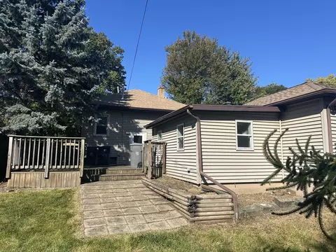 Exterior - 23 S Worth Ave, Elgin, IL 60123 photo 5 of 5
