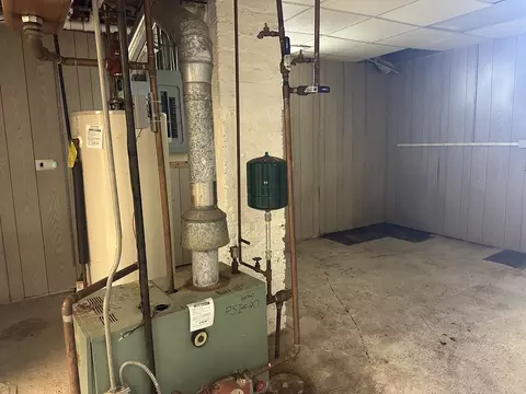 Other - 23 S Worth Ave, Elgin, IL 60123 photo 6 of 7