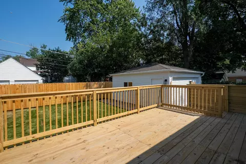 229 Harlem Ave, Glenview, IL 60025 photo 42