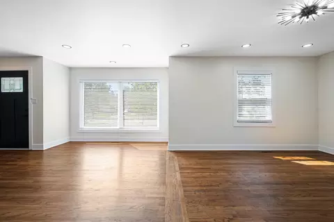 229 Harlem Ave, Glenview, IL 60025 photo 5