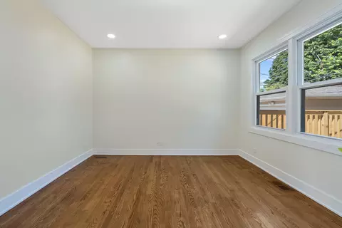 229 Harlem Ave, Glenview, IL 60025 photo 17