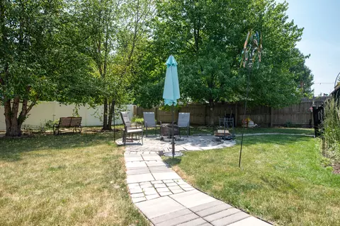 Exterior - 1818 Olde Mill Rd, Plainfield, IL 60586 photo 5 of 7