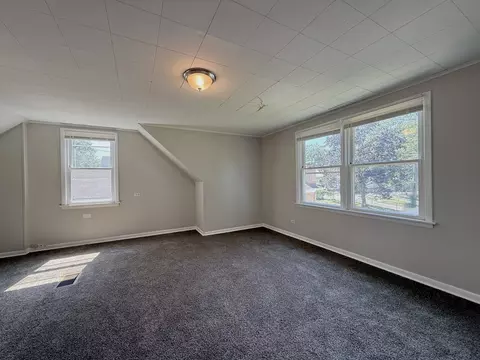 Bedroom - 18062 Exchange Ave, Lansing, IL 60438 photo 4 of 6