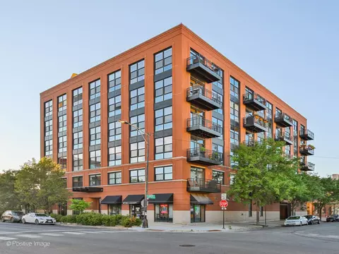 1260 W Washington Blvd #404, Chicago, IL 60607