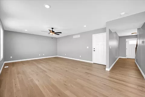 502 Travis Dr, Carlock, IL 61725 photo 16