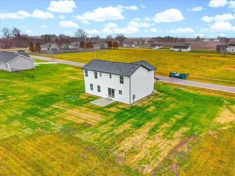 502 Travis Dr, Carlock, IL 61725 photo 42