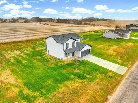 502 Travis Dr, Carlock, IL 61725 photo 43