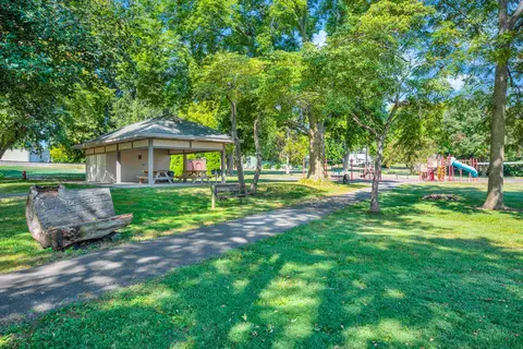 502 Travis Dr, Carlock, IL 61725 photo 49