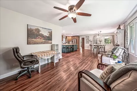 10 N906 Hidden Lakes Dr, Elgin, IL 60124 photo 8