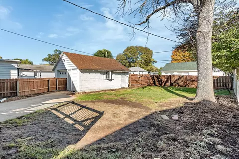 750 E Benton St, Morris, IL 60450 photo 34
