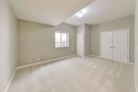 Bedroom - 2688 Summit Dr, Glenview, IL 60025 photo 11 of 12