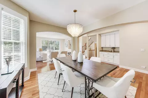 Dining - 2688 Summit Dr, Glenview, IL 60025 photo 2 of 4