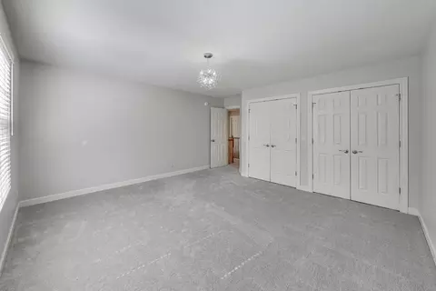 Bedroom - 2688 Summit Dr, Glenview, IL 60025 photo 10 of 12