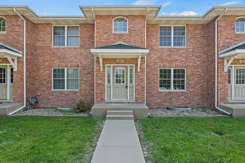 1610 Belclare Rd, Normal, IL 61761