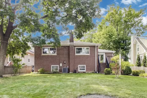 5 N Maple St, Mount Prospect, IL 60056 photo 21