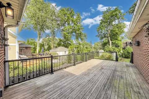 5 N Maple St, Mount Prospect, IL 60056 photo 19