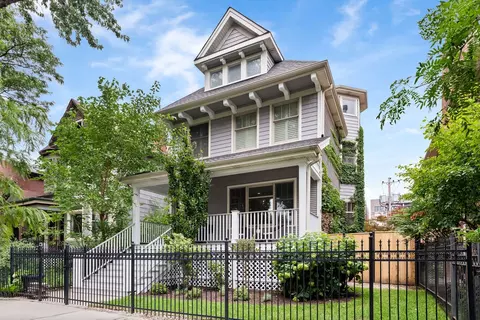 1828 W Larchmont Ave, Chicago, IL 60613