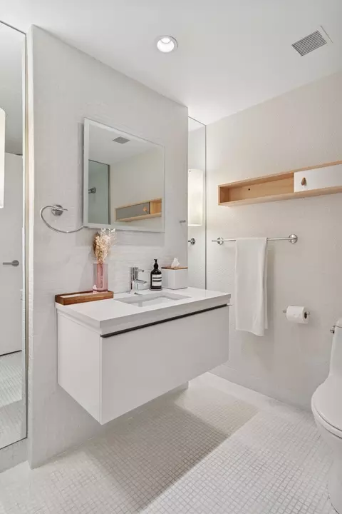 161 E Chicago Ave #31F, Chicago, IL 60611 photo 20