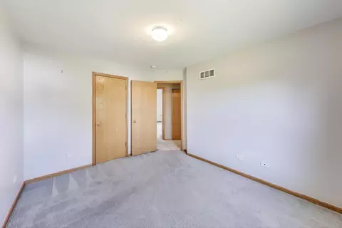 Bedroom - 7309 Fordham Ln, Plainfield, IL 60586 photo 7 of 9