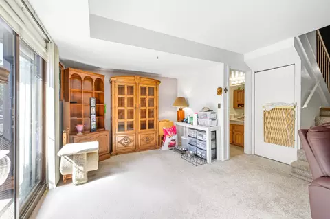 123 Honeysuckle Ct, Rolling Meadows, IL 60008 photo 16