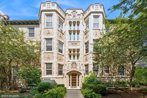 544 W Brompton Ave #1G, Chicago, IL 60657