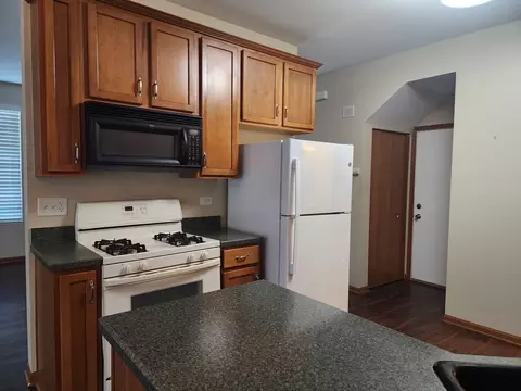 Kitchen - 5130 Freeport Dr, Plainfield, IL 60586 photo 3 of 3