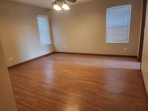 Living - 5130 Freeport Dr, Plainfield, IL 60586 photo 5 of 5