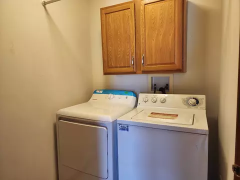 Other - 5130 Freeport Dr, Plainfield, IL 60586 photo 3 of 6