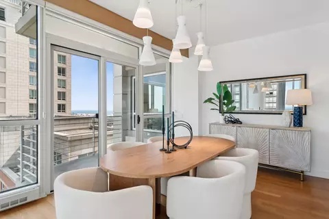 Dining - 250 E Pearson St #2006, Chicago, IL 60611 photo 1 of 2