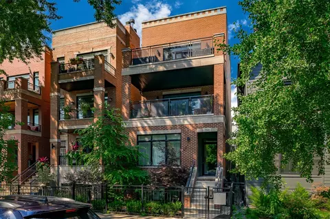2846 N Racine Ave #3, Chicago, IL 60657