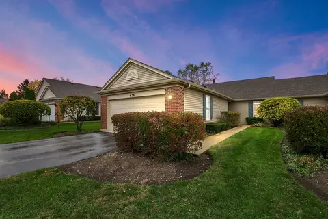 626 S Curran Rd, Round Lake, IL 60073