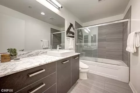 Bath - 65 E Monroe St #4108, Chicago, IL 60603 photo 1 of 1