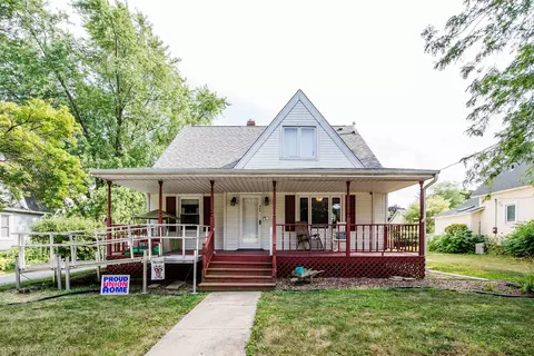 404 E South St, Peotone, IL 60468