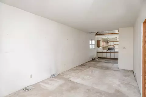 Living - 7537 W 61st St, Summit, IL 60501 photo 1 of 4