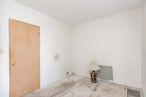 Bedroom - 7537 W 61st St, Summit, IL 60501 photo 2 of 2