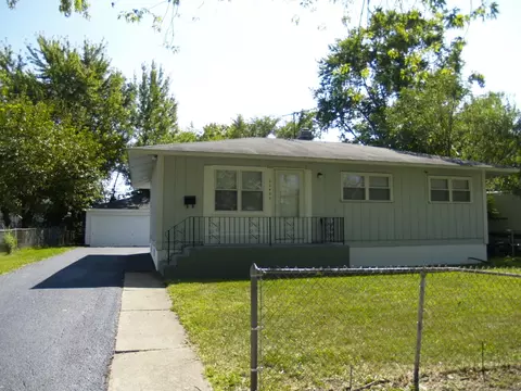 22437 Strassburg Ave, Sauk Village, IL 60411