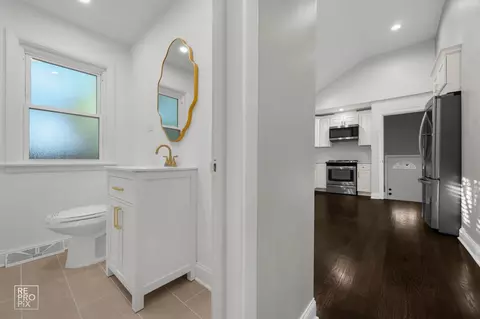 3624 W 66th Pl, Chicago, IL 60629 photo 8