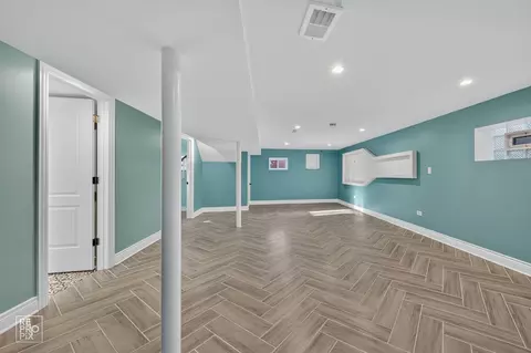 3624 W 66th Pl, Chicago, IL 60629 photo 19