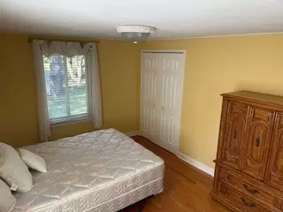 906 Alfini Dr, Des Plaines, IL 60016 photo 12